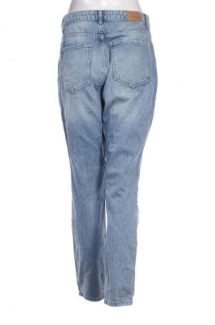 Dámske džínsy  Perfect Jeans By Gina Tricot, Veľkosť M, Farba Modrá, Cena  19,45 €