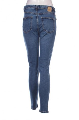 Damen Jeans Pieces, Größe S, Farbe Blau, Preis € 12,49