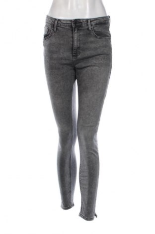 Damen Jeans Reserved, Größe M, Farbe Grau, Preis 8,99 €