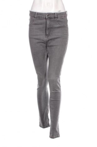 Damen Jeans Reserved, Größe M, Farbe Grau, Preis 8,99 €