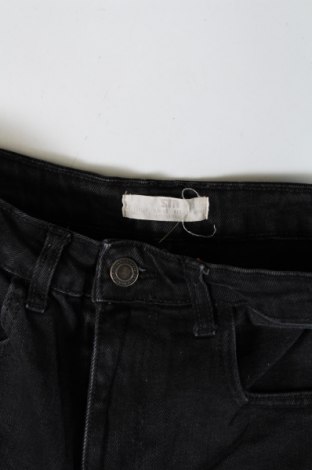 Damen Jeans Stradivarius, Größe XS, Farbe Schwarz, Preis € 10,49