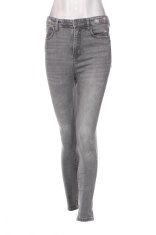 Damen Jeans Stradivarius, Größe M, Farbe Grau, Preis € 7,49