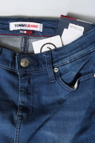 Damskie jeansy Tommy Jeans, Rozmiar S, Kolor Niebieski, Cena 358,99 zł