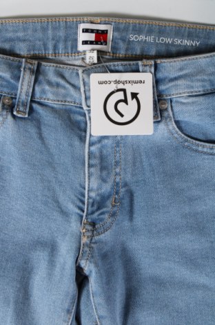 Dámske džínsy  Tommy Jeans, Veľkosť M, Farba Modrá, Cena  67,45 €