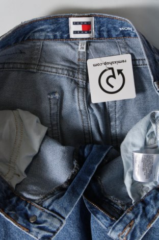 Dámske džínsy  Tommy Jeans, Veľkosť M, Farba Modrá, Cena  67,45 €