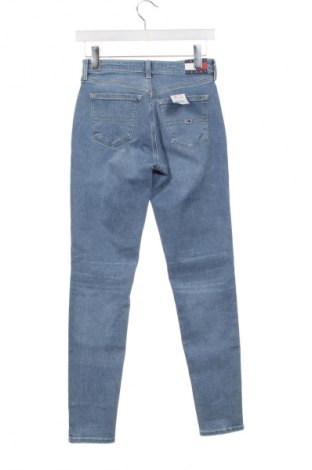 Damskie jeansy Tommy Jeans, Rozmiar S, Kolor Niebieski, Cena 495,99 zł