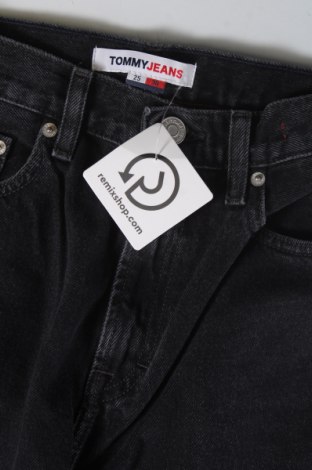 Дамски дънки Tommy Jeans, Размер XS, Цвят Черен, Цена 118,99 лв.