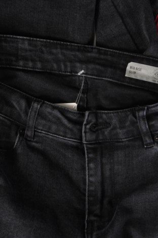 Damen Jeans Vero Moda, Größe M, Farbe Schwarz, Preis € 8,99