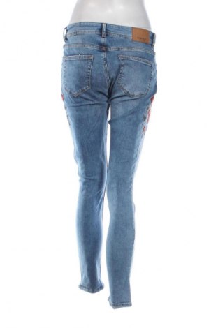 Damen Jeans Zara, Größe M, Farbe Blau, Preis 8,49 €