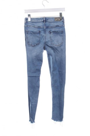 Damen Jeans Zara, Größe M, Farbe Mehrfarbig, Preis 8,99 €