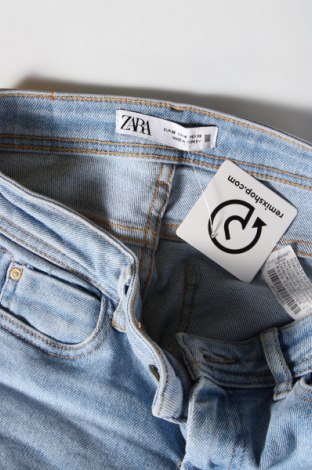 Damskie jeansy Zara, Rozmiar S, Kolor Niebieski, Cena 37,99 zł