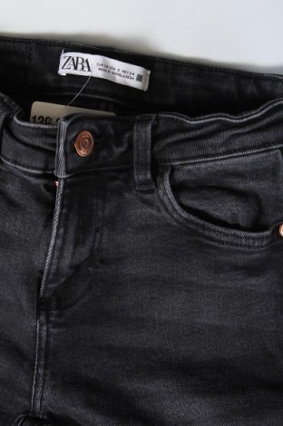 Damskie jeansy Zara, Rozmiar XS, Kolor Czarny, Cena 44,99 zł