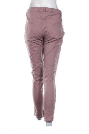 Damen Jeans Ze-Ze, Größe M, Farbe Aschrosa, Preis 10,49 €