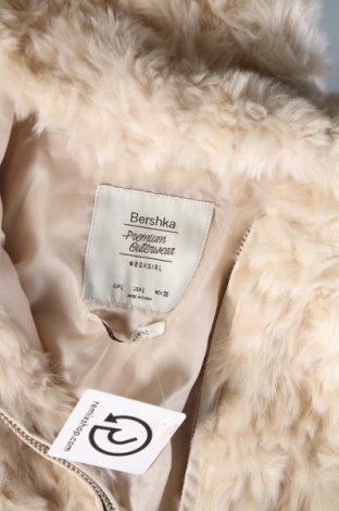 Damenweste Bershka, Größe L, Farbe Beige, Preis € 13,99