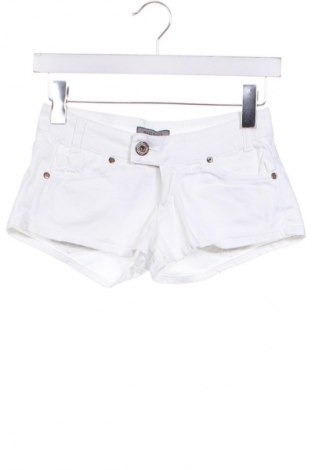 Damen Shorts Bershka, Größe XXS, Farbe Weiß, Preis 5,02 €