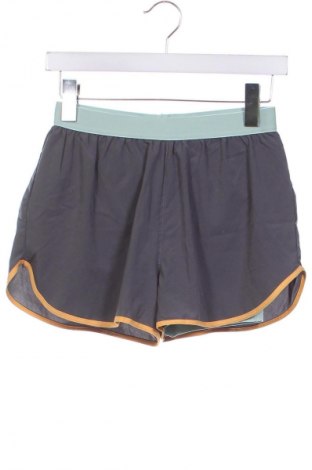 Damen Shorts NEWCENTIAL, Größe XS, Farbe Grün, Preis 5,99 €