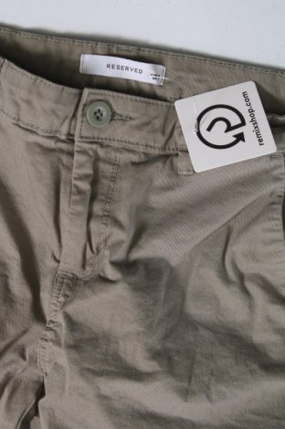 Pantaloni scurți de femei Reserved, Mărime XS, Culoare Verde, Preț 29,99 Lei