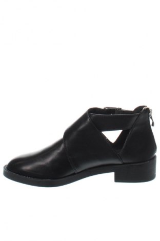 Damenschuhe Pull&Bear, Größe 40, Farbe Schwarz, Preis € 11,99