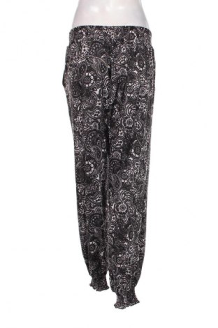 Pantaloni de femei, Mărime M, Culoare Multicolor, Preț 48,99 Lei