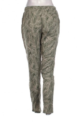 Pantaloni de femei Beloved, Mărime M, Culoare Multicolor, Preț 70,99 Lei