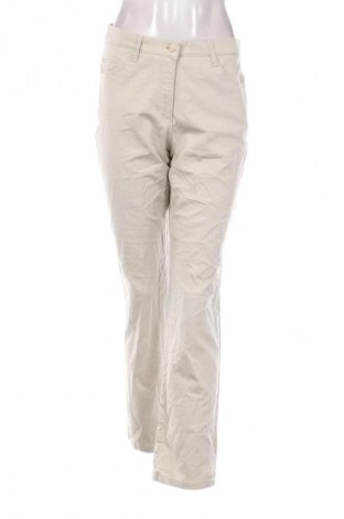 Damenhose Brax, Größe M, Farbe Beige, Preis € 21,99