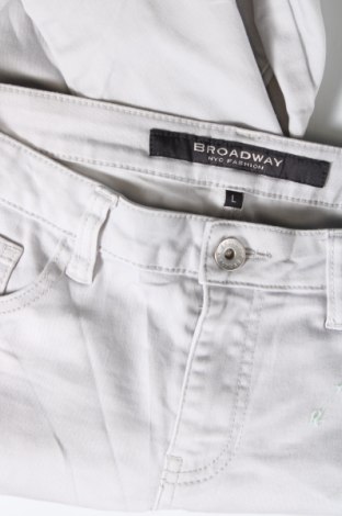 Pantaloni de femei Broadway, Mărime L, Culoare Alb, Preț 30,99 Lei