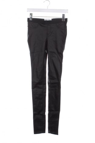 Pantaloni de femei Clockhouse, Mărime XS, Culoare Negru, Preț 47,65 Lei