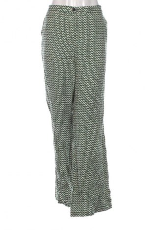 Pantaloni de femei H&M, Mărime XL, Culoare Multicolor, Preț 151,99 Lei