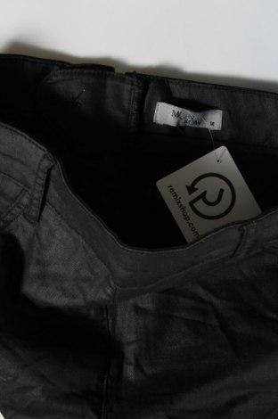 Damenhose Monrow, Größe M, Farbe Schwarz, Preis € 30,49