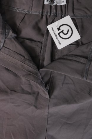 Damenhose NA-KD, Größe S, Farbe Grau, Preis 11,99 €