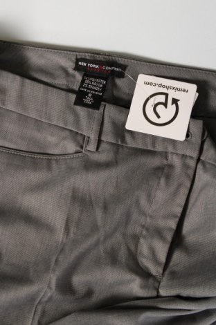 Pantaloni de femei New York & Company, Mărime L, Culoare Gri, Preț 68,99 Lei