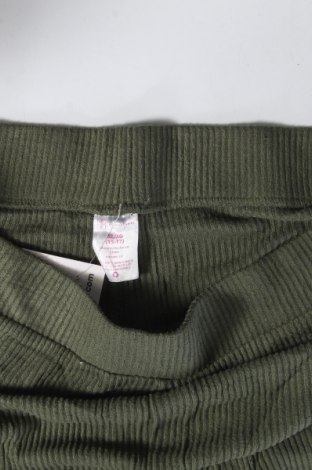 Damenhose No Boundaries, Größe L, Farbe Grün, Preis € 14,99