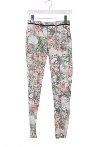 Pantaloni de femei Pull&Bear, Mărime XXS, Culoare Multicolor, Preț 44,99 Lei