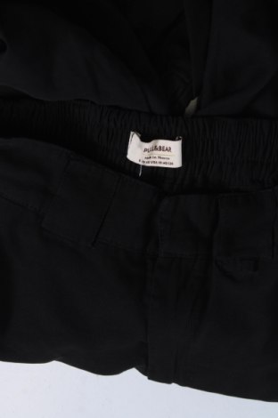 Pantaloni de femei Pull&Bear, Mărime XS, Culoare Negru, Preț 73,98 Lei