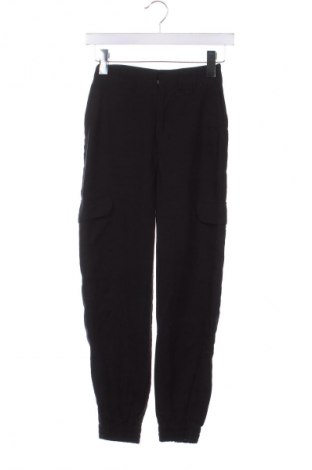 Pantaloni de femei Pull&Bear, Mărime XS, Culoare Negru, Preț 73,98 Lei