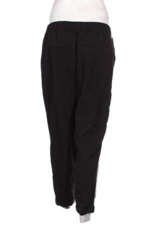 Damenhose Pull&Bear, Größe L, Farbe Schwarz, Preis 6,99 €