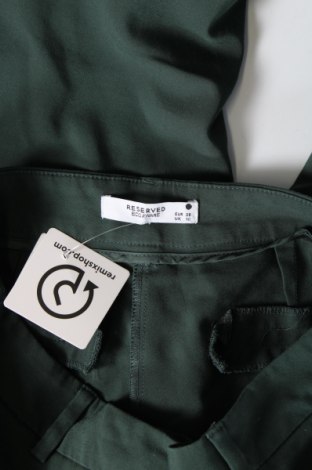 Damenhose Reserved, Größe M, Farbe Grün, Preis 8,99 €