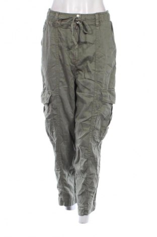 Pantaloni de femei Reserved, Mărime M, Culoare Verde, Preț 31,99 Lei