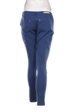 Pantaloni de femei Silvian Heach, Mărime L, Culoare Albastru, Preț 110,99 Lei