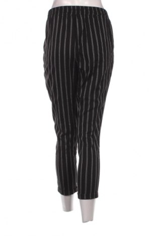 Pantaloni de femei Stradivarius, Mărime S, Culoare Negru, Preț 73,98 Lei