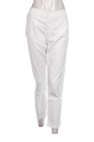 Pantaloni de femei United Colors Of Benetton, Mărime L, Culoare Alb, Preț 73,99 Lei