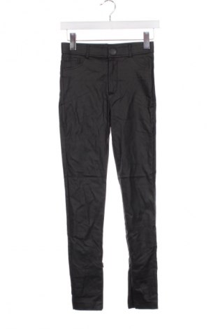 Pantaloni de femei Zara, Mărime S, Culoare Negru, Preț 24,99 Lei