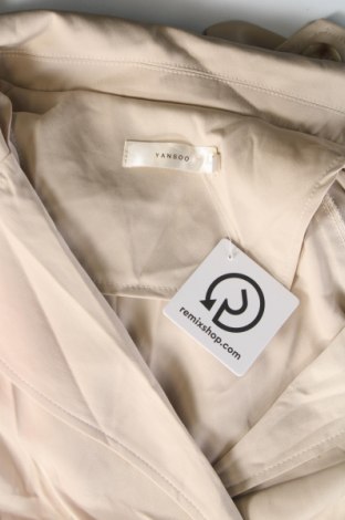 Damenmantel, Größe L, Farbe Beige, Preis € 40,99