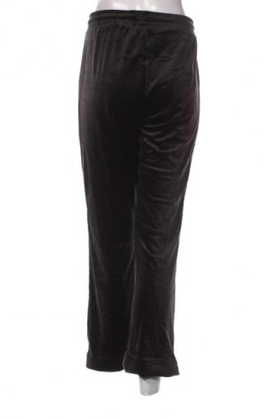 Pantaloni trening de femei, Mărime XL, Culoare Negru, Preț 48,99 Lei