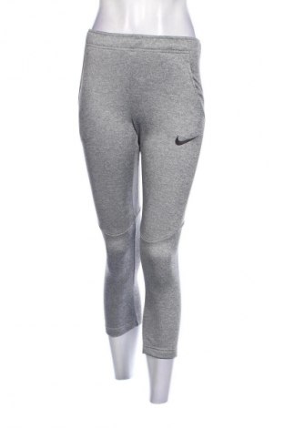 Damen Sporthose Nike, Größe M, Farbe Grau, Preis 23,49 €