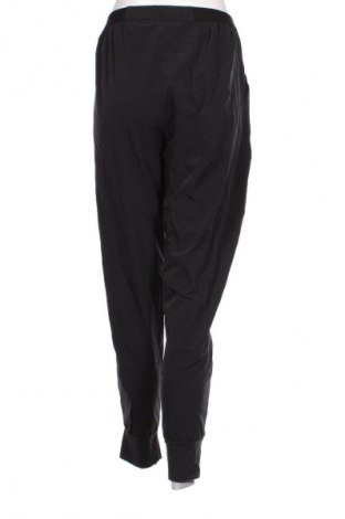 Pantaloni trening de femei Nike, Mărime XL, Culoare Negru, Preț 128,99 Lei