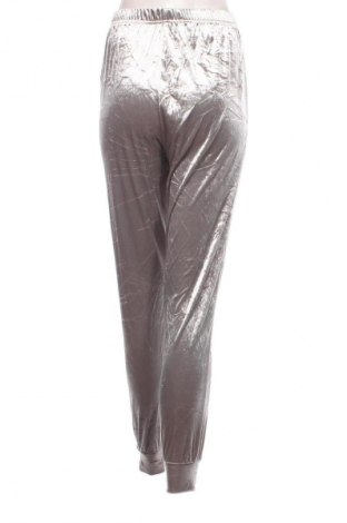 Pantaloni trening de femei SHEIN, Mărime S, Culoare Gri, Preț 38,99 Lei