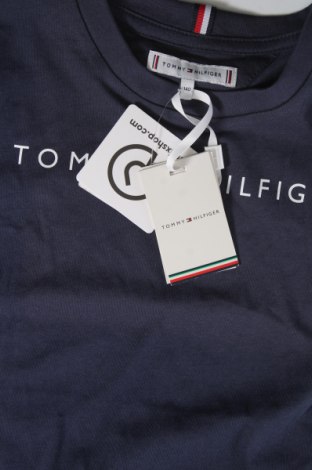 Детска тениска Tommy Hilfiger, Размер 8-9y/ 134-140 см, Цвят Син, Цена 49,49 лв.