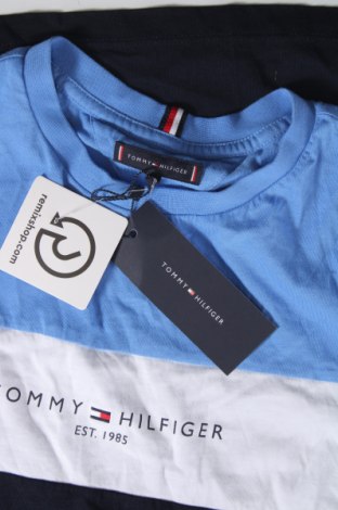 Детска тениска Tommy Hilfiger, Размер 12-13y/ 158-164 см, Цвят Син, Цена 34,99 лв.