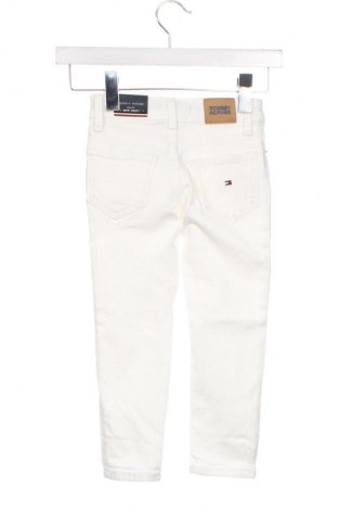 Dziecięce jeansy Tommy Hilfiger, Rozmiar 3-4y/ 104-110 cm, Kolor Biały, Cena 297,99 zł